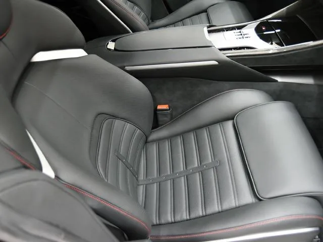 Ferrari Purosangue BASE GRADE 2024 — миниатюра 4