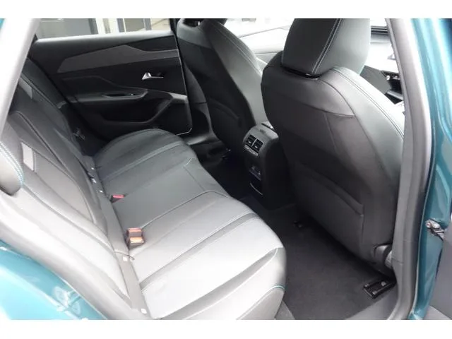 Peugeot 308 SW ALLURE BLUE HDI 2023 — миниатюра 2