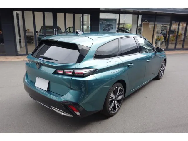Peugeot 308 SW ALLURE BLUE HDI 2023 — миниатюра 5
