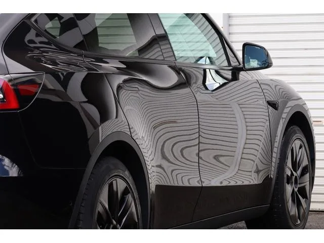 Tesla Model Y BASE GRADE 2022 — миниатюра 5