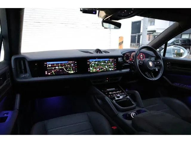 Porsche Cayenne Coupe CAYENNE GTS COUPE 2024 — миниатюра 4