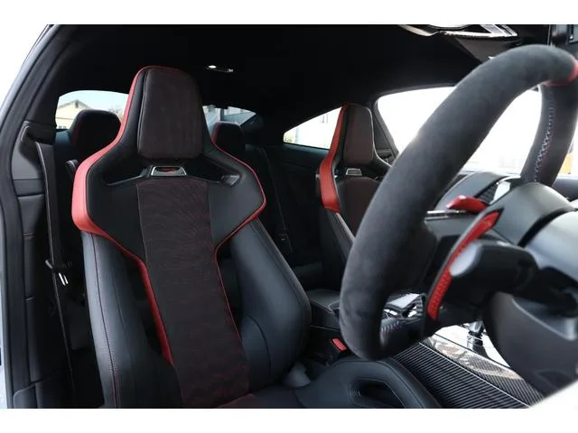 BMW M4 M4 CS 2025 — миниатюра 4