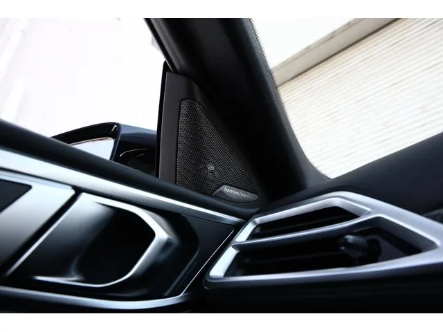 BMW M4 M4 CS 2025 — миниатюра 5