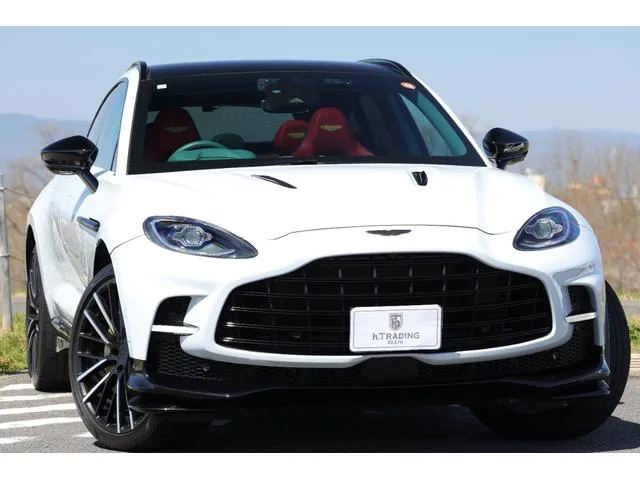 Aston Martin DBX 707 2023 — фото 1, купить с доставкой в Москву