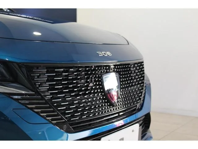Peugeot 308 GT HYBRID 2025 — миниатюра 3