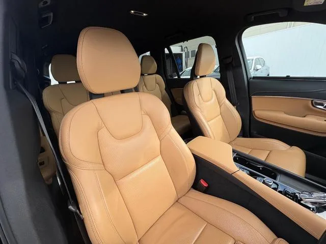 Volvo XC90 B6 AWD INSCRIPTION 2022 — миниатюра 4
