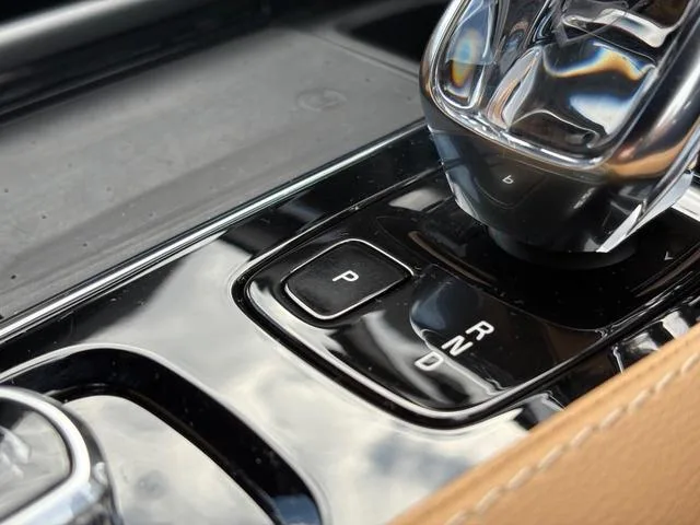 Volvo XC90 B6 AWD INSCRIPTION 2022 — миниатюра 5