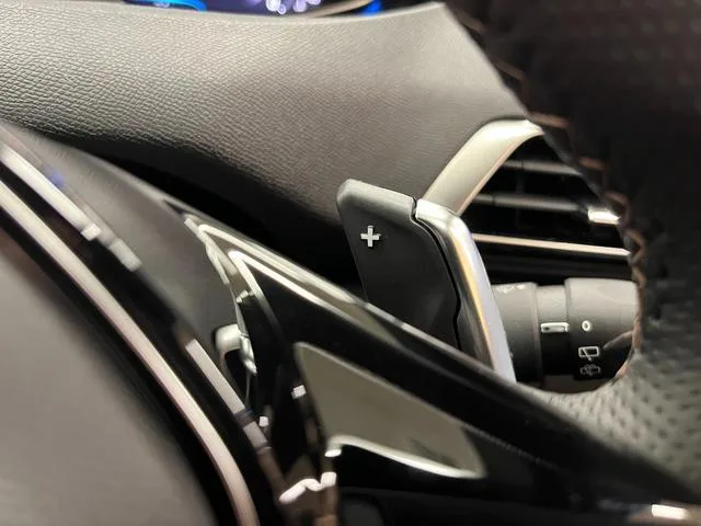 Peugeot 3008 GT 2024 — миниатюра 5