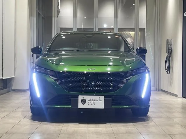 Peugeot 308 GT PLUG-IN HYBRID 2025 — миниатюра 3
