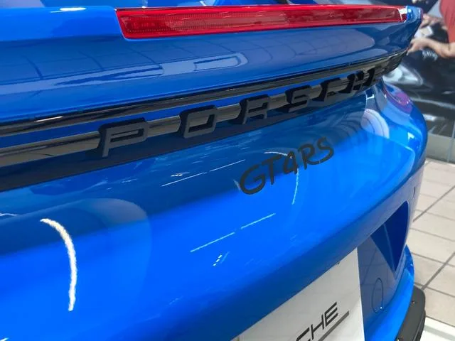 Porsche 718 Cayman 718 CAYMAN GT4 2022 — миниатюра 4