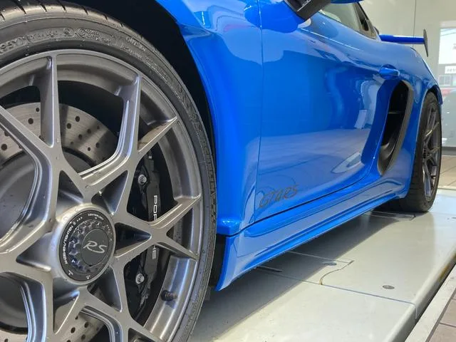 Porsche 718 Cayman 718 CAYMAN GT4 2022 — миниатюра 5