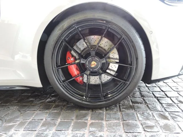 Porsche 911 911 CARRERA GTS 2025 — миниатюра 3