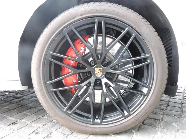 Porsche Macan MACAN GTS 2024 — миниатюра 4