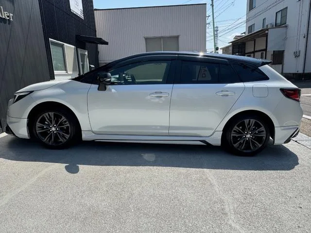 Toyota COROLLA TOURING HYBRID WB 2024 — миниатюра 2