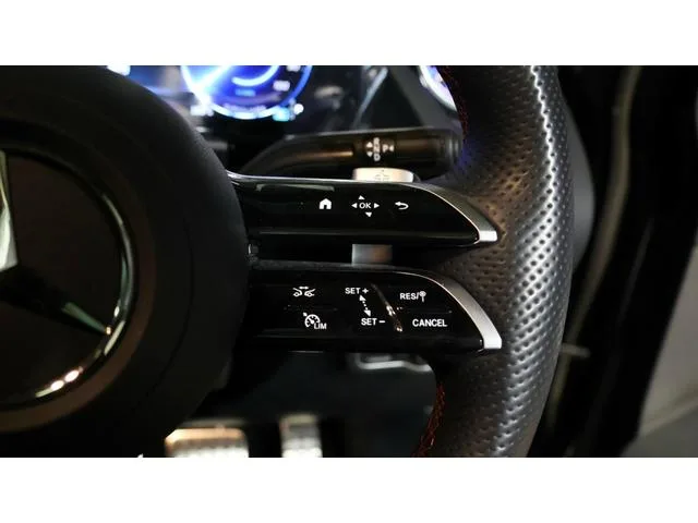 Mercedes-Benz EQA EQA250+ AMG LINE PACKAGE 2025 — миниатюра 4