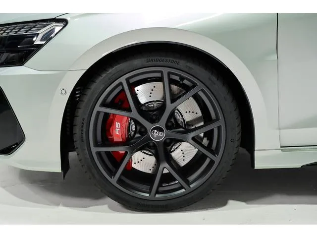 Audi RS3 SPORTBACK BASE GRADE 2025 — миниатюра 2