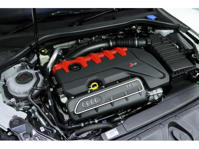 Audi RS3 SPORTBACK BASE GRADE 2025 — миниатюра 4