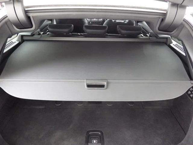 BMW 3 Series 320i TOURING M SPORT 2023 — миниатюра 4