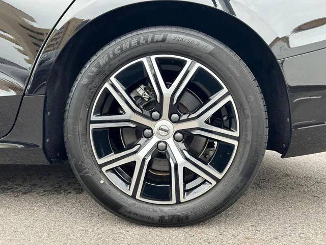 Volvo V60 PLUS B4 2023 — миниатюра 5