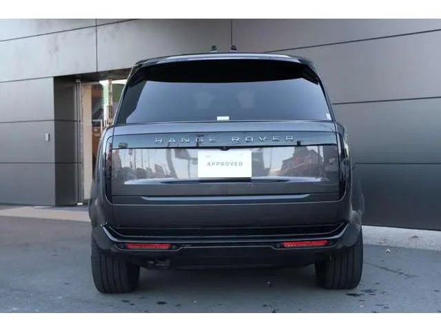 Land Rover Range Rover AUTOBIOGRAPHY D300 STANDARD WHEELBASE 2024 — миниатюра 4