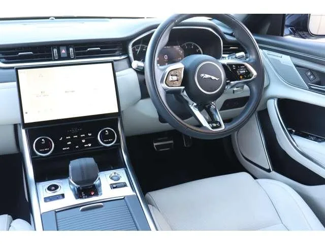Jaguar XF R-DYNAMIC SE P250 2022 — миниатюра 5