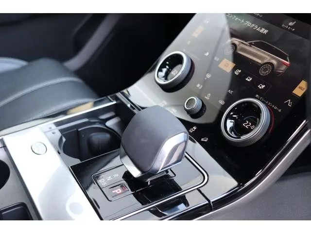 Land Rover Range Rover Velar R DYNAMIC S P250 2023 — миниатюра 5