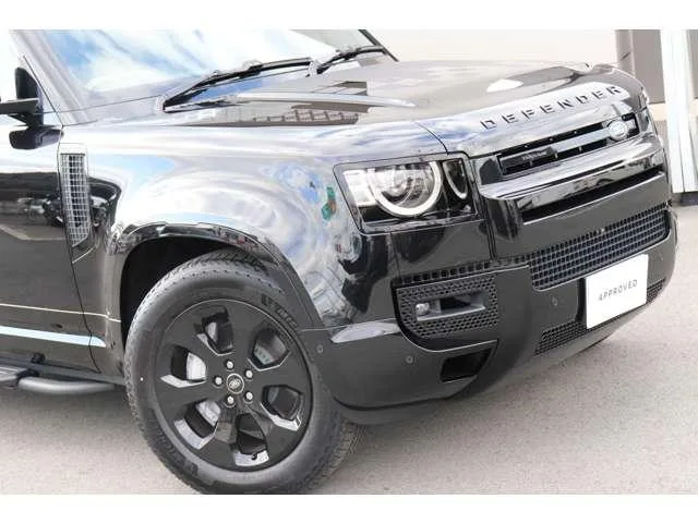 Land Rover Defender 90X-DYNAMIC HSE D350 2025 — миниатюра 2