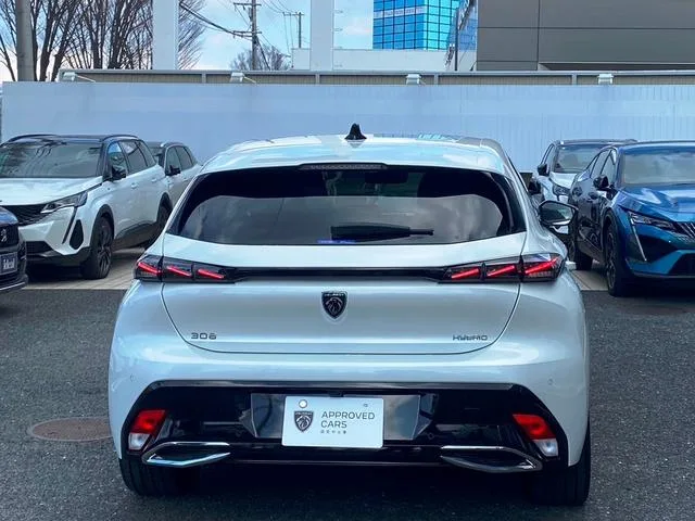 Peugeot 308 GT PLUG-IN HYBRID 2025 — миниатюра 2