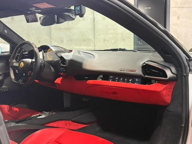 Ferrari 296GTB ASSETTO FIORANO PACKAGE 2023 — миниатюра 3