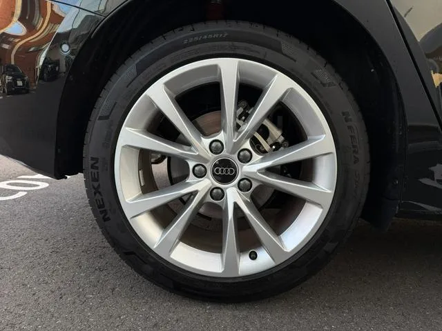 Audi A3 SPORTBACK 30 TFSI ADVANCED 2025 — миниатюра 3