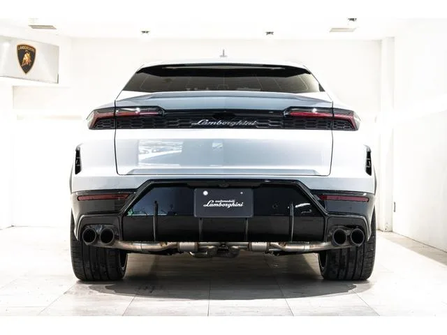 Lamborghini Urus SE 2025 — миниатюра 3
