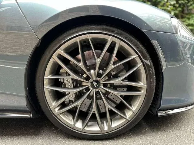 McLaren GT LUXE 2022 — миниатюра 4