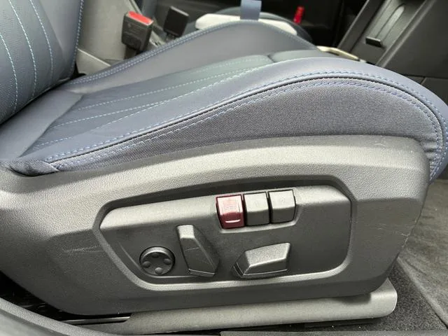 MINI MINI COOPER S FAVOURED TRIM 2026 — миниатюра 4