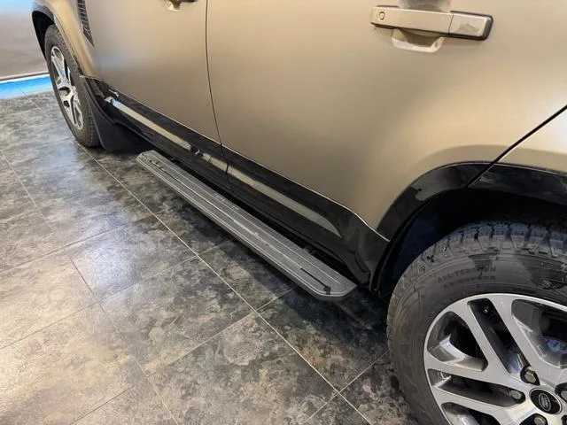 Land Rover Defender 110X D300 2024 — миниатюра 2