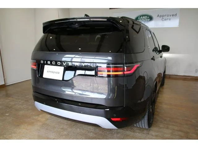 Land Rover Discovery METROPOLITAN EDITION D350 2025 — миниатюра 2