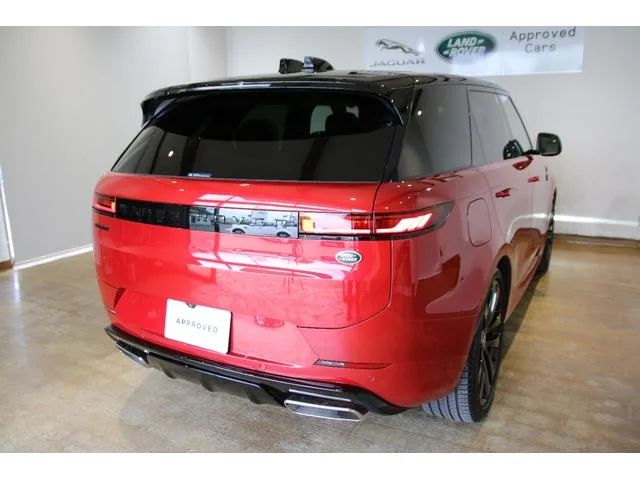 Land Rover Range Rover Sport LAUNCH EDITION 2023 — миниатюра 2