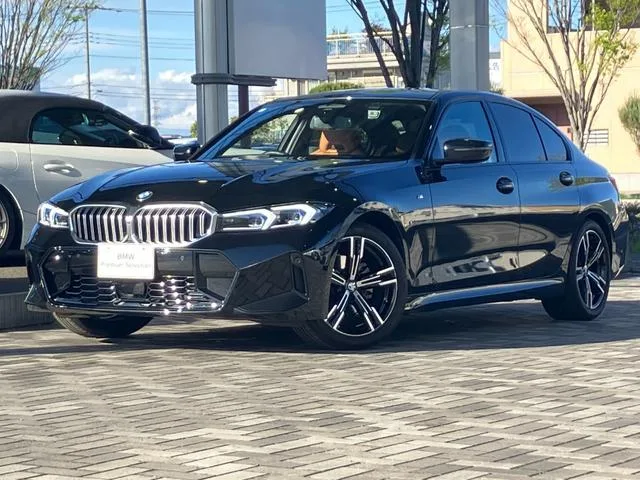BMW 3 Series 320i M-SPORT 2023 — фото 1, купить с доставкой в Москву