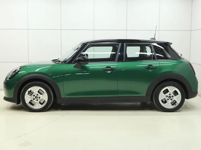 MINI MINI COOPER C CLASSIC TRIM 2024 — миниатюра 2