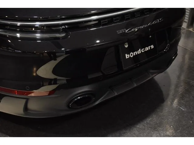 Porsche 911 911 CARRERA 4 GTS 2023 — миниатюра 4