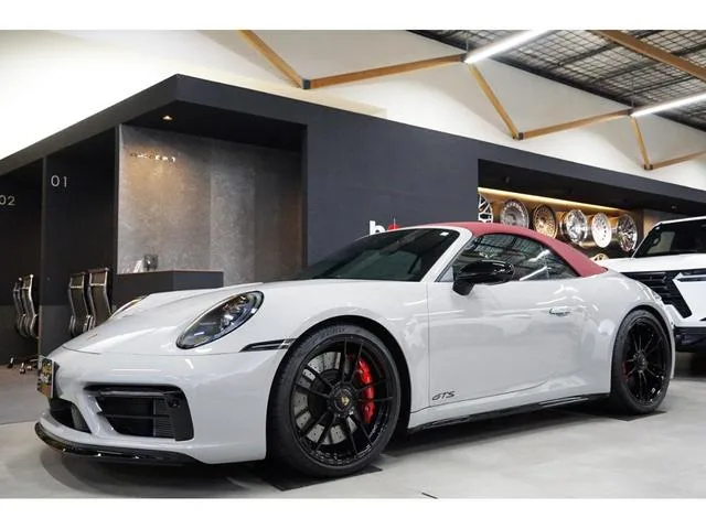 Porsche 911 911 CARRERA 4 GTS CABRIOLET 2024 — миниатюра 5