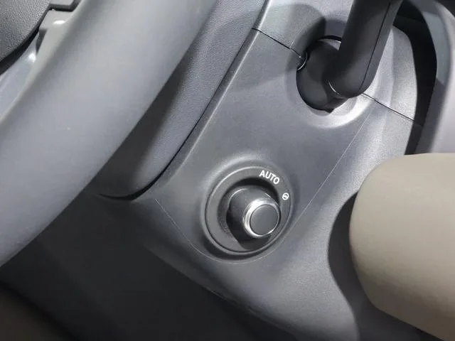 Land Rover Defender 110X-DYNAMIC HSE D350 2025 — миниатюра 5