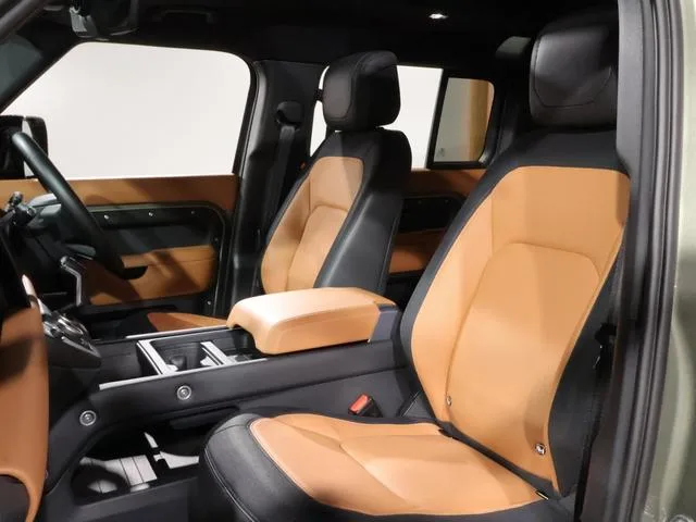 Land Rover Defender 110X-DYNAMIC HSE D300 2024 — миниатюра 5
