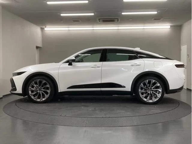 Toyota CROWN CROSSOVER G ADVANCED LEATHER PACKAGE 2022 — миниатюра 3