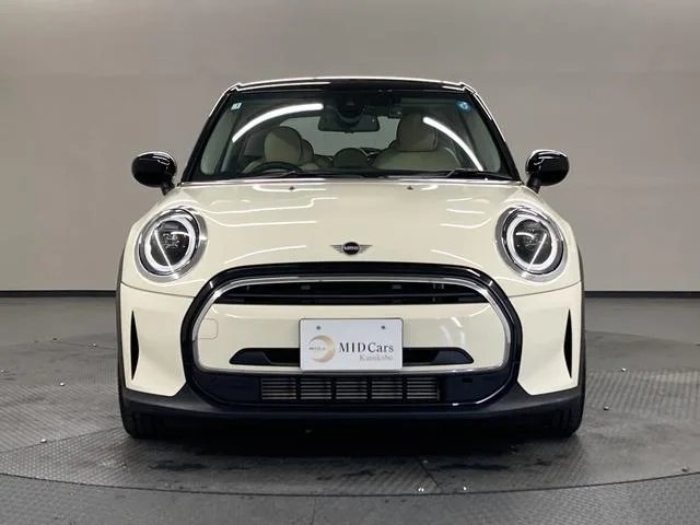MINI MINI COOPER D PREMIUM PLUS PACKAGE CLASSIC TRIM 2023 — миниатюра 2