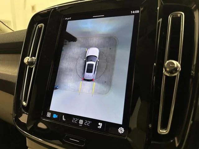 Volvo XC40 ULTIMATE B4 AWD 2022 — миниатюра 5