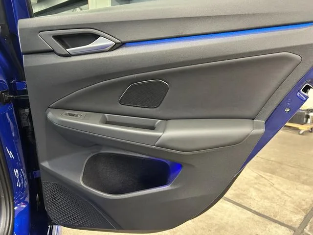Volkswagen Golf R ADVANCE 2025 — миниатюра 4