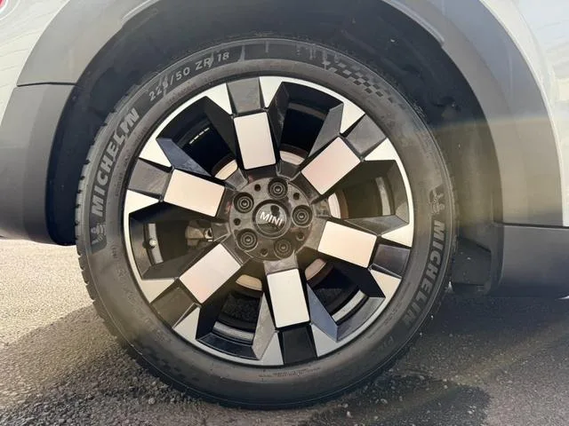 MINI MINI COOPER D CROSSOVER UNTAMED EDITION 2022 — миниатюра 5