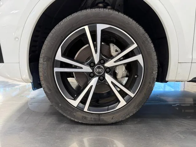 Audi Q5 HIGH STYLE 2023 — миниатюра 2