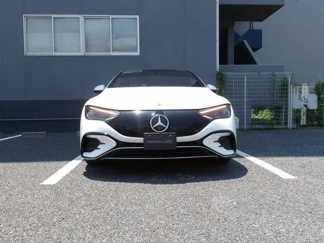 Mercedes-Benz EQE EQE350+ AMG LINE PACKAGE 2023 — миниатюра 3