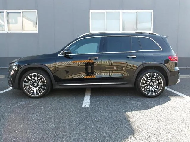 Mercedes-Benz GLB-Class GLB200D 4MATIC AMG LINE PACKAGE 2025 — миниатюра 4